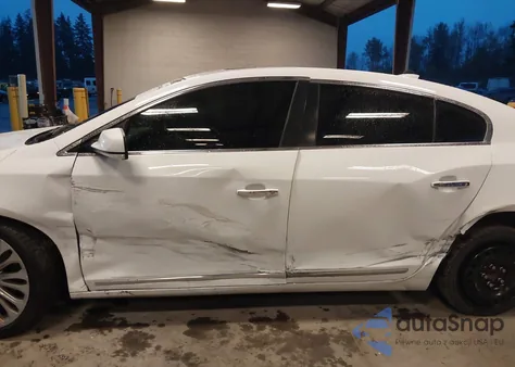 2015 Buick Lacrosse Premium Ii z USA, uszkodzony, nr VIN 1G4GF5G35FF122607